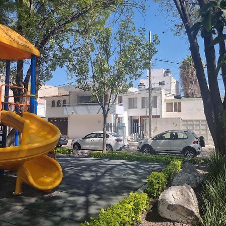 Residencia Ximatario Hotell Querétaro Exteriör bild